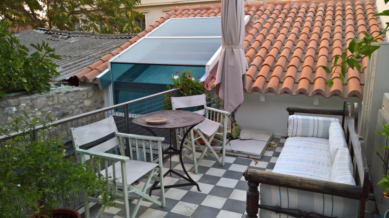 אתונה Under The Acropolis, Tiny Room, Big Terrace מראה חיצוני תמונה
